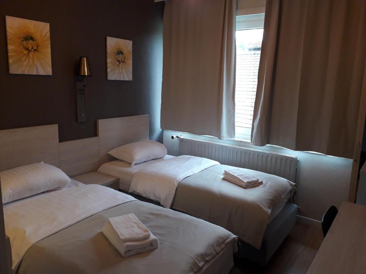 Hotel Auberge Van Strombeek Jette Exterior photo